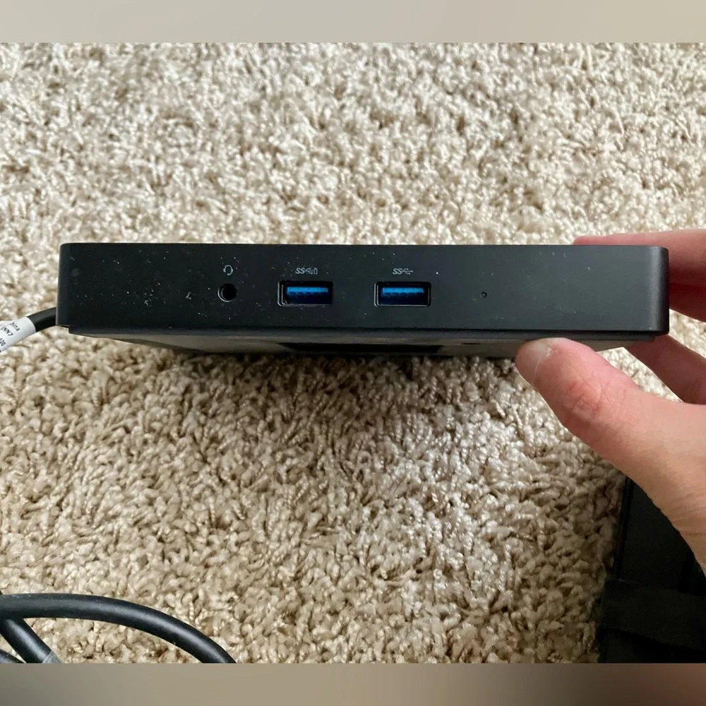 Dell WD15 USB-C Thunderbolt Docking Station with 130W Adapter